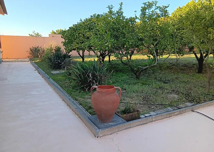 Holiday home Casa Com Arte - With Swimming Pool Vermelha